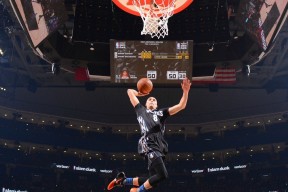 李恩：全黑队中场的“拼搏者”，无论攻防都为全队付出全力