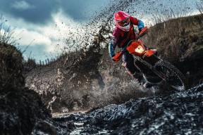 电子竞技全球热潮 新赛事引发关注，电子竞技全球热潮 新赛事引发关注的是